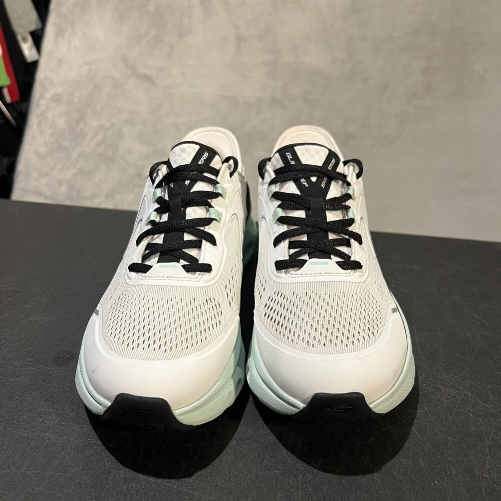 Skechers GOwalk Glide-Step Altus Shoes Womens Size 9.5 Athletic Slip-ins - Picture 2 of 10